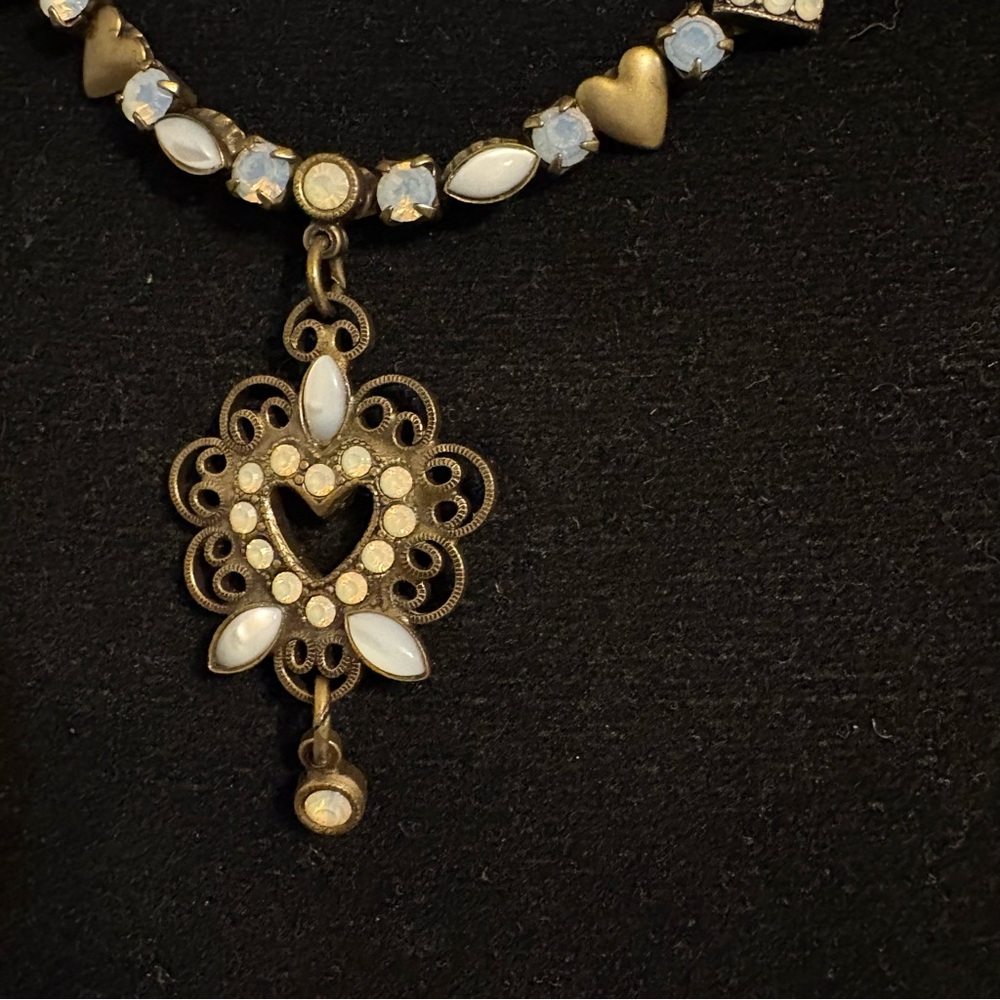 Medieval Revival La Contessa by Mary Demarco heart pendant vintage 2000 pearl